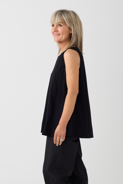 Ozai n Ku Black Sleeveless Top