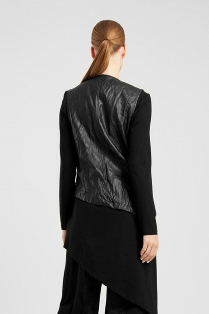 Elsewhere Black Zipped Waistcoat