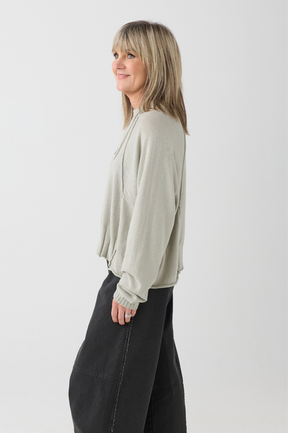 Lurdes Bergada Stone Jumper 811