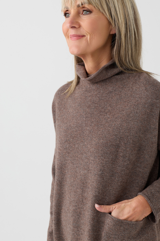 el2 Brown Pocket Jumper 1110