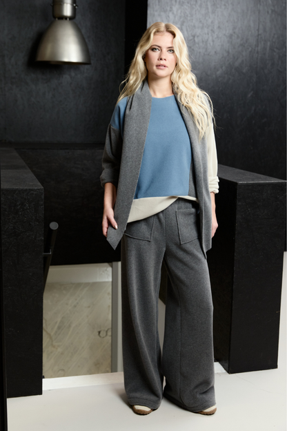 HS Blue/Kit/Gray Jumper w/Scarf 1412