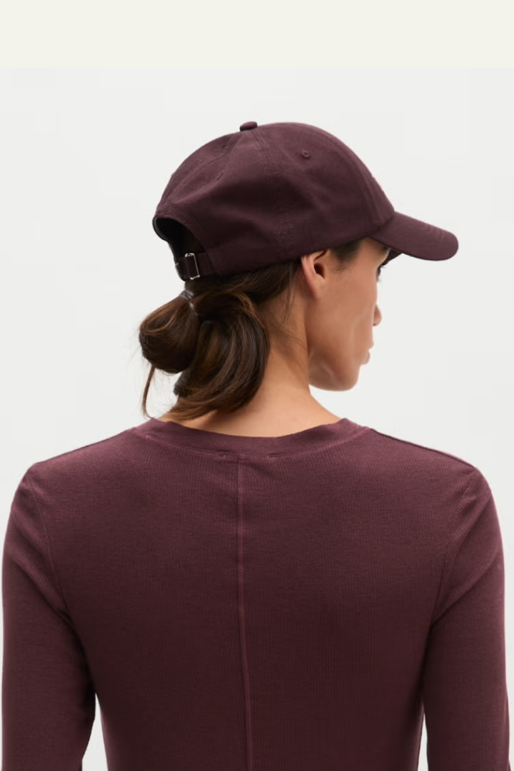 Marc O'Polo Black Cherry Cap