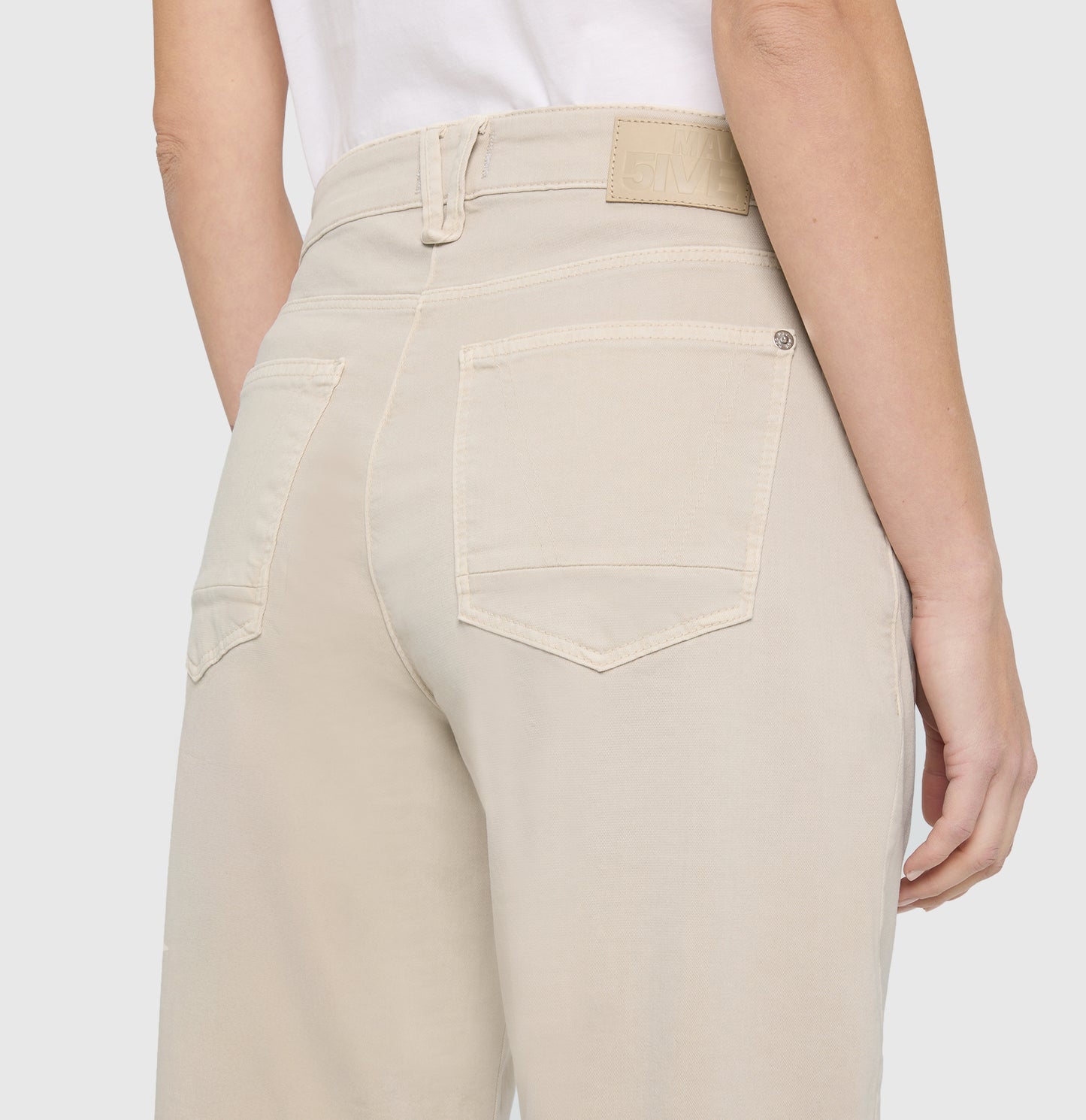 Mac Danni Ivory Barrel Jeans