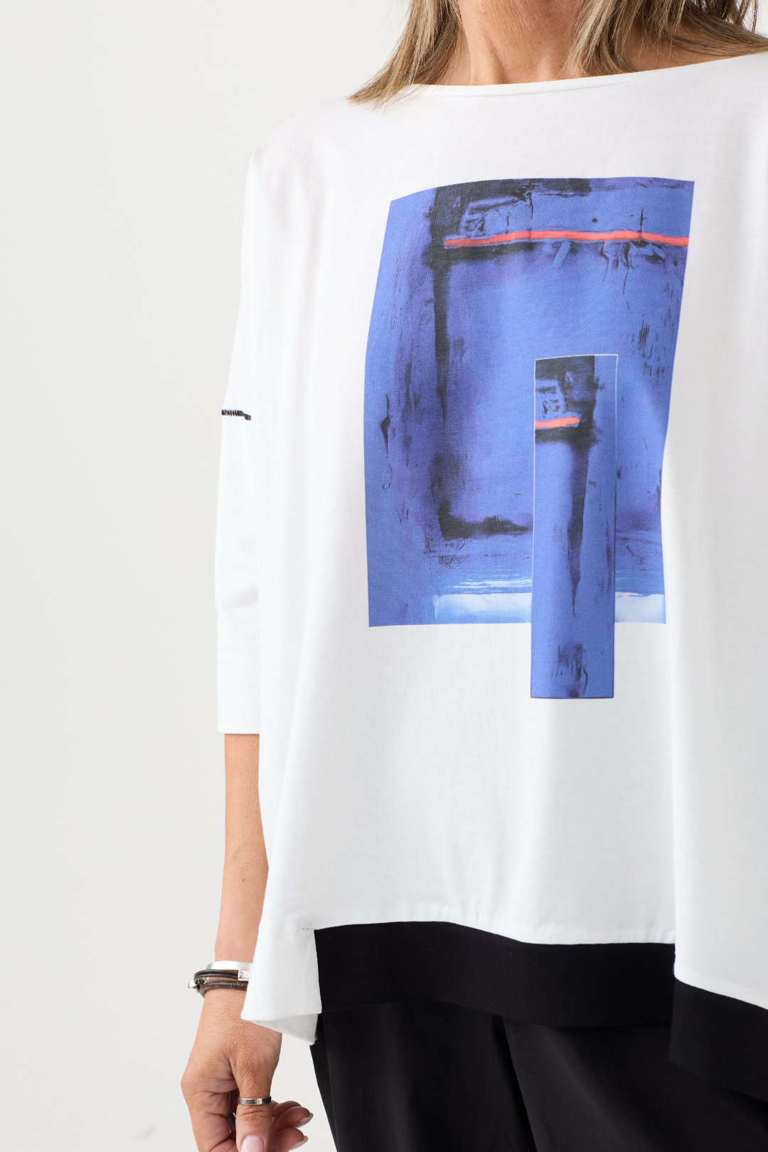 Ozai n Ku Off White/Blue Front Print Top