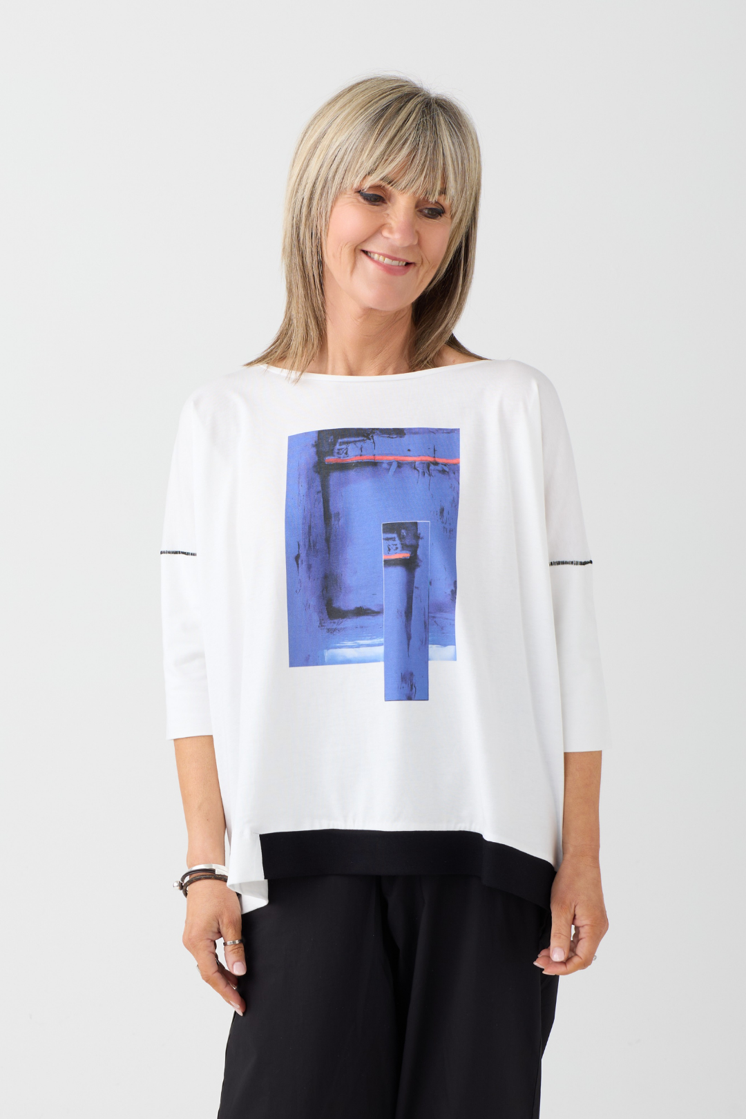 Ozai n Ku Off White/Blue Front Print Top