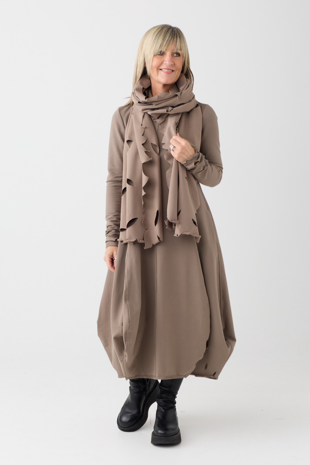 Kedziorek Taupe Cut Out Scarf 5574