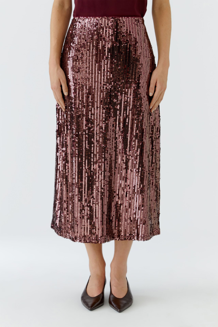 Oui Bramble Berry Sequin Skirt