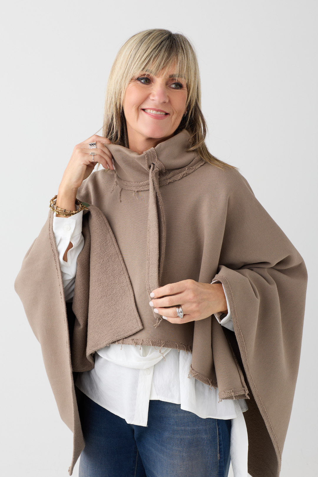 Kedziorek Taupe Cape 5561