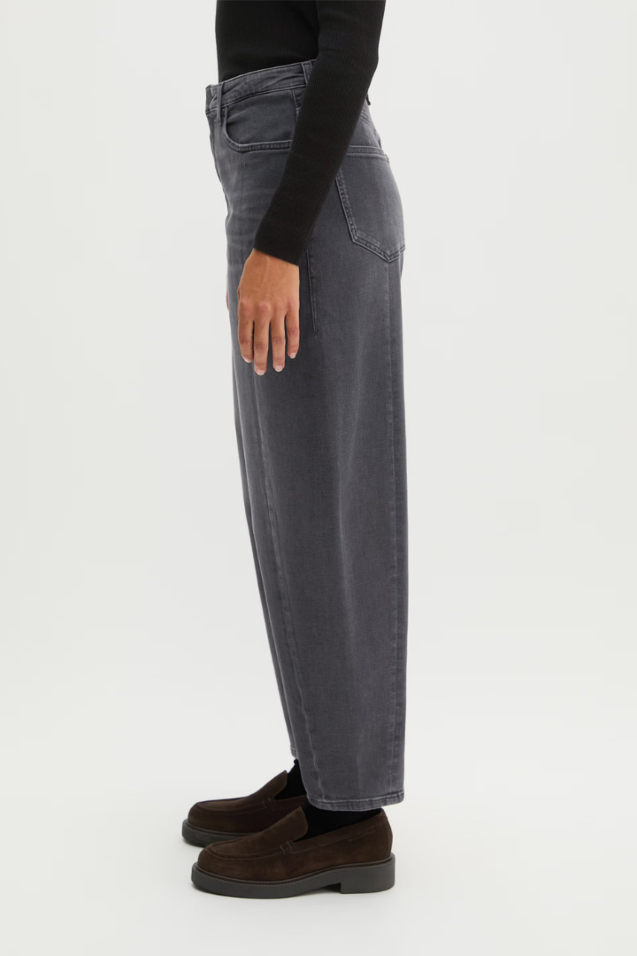 Marc O'Polo Medium Grey Lara Barrel Jeans