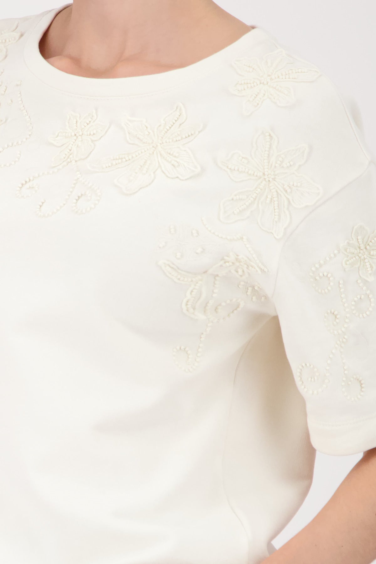 Monari Marble Floral Embroidery SS Sweatshirt