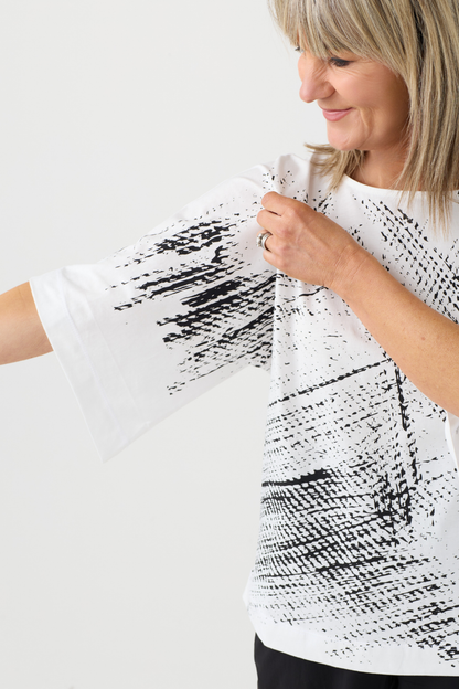 Ozai n Ku Off White/Black Print Batwing Top