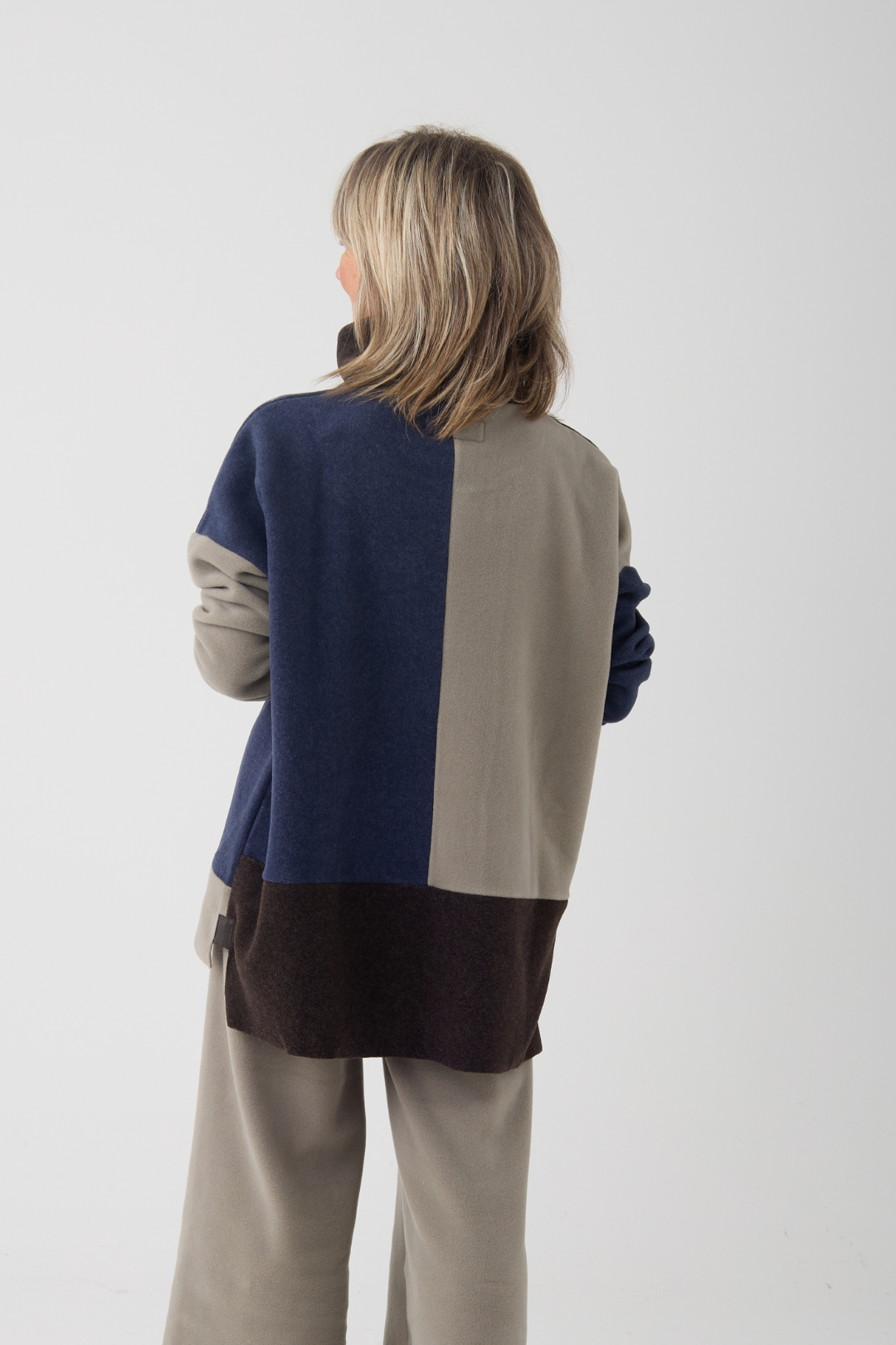HS Evening Blue/Chocolate/Elephant Jumper