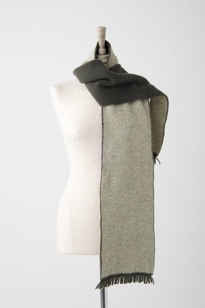 el2 Dark Green Fringe Edge Contrast Scarf