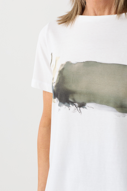 Ozai n Ku Off-White/Olive Front Print T-Shirt