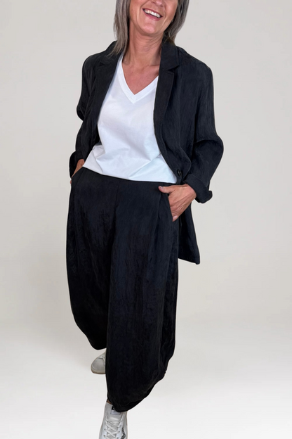 el2 Washed Black Trousers