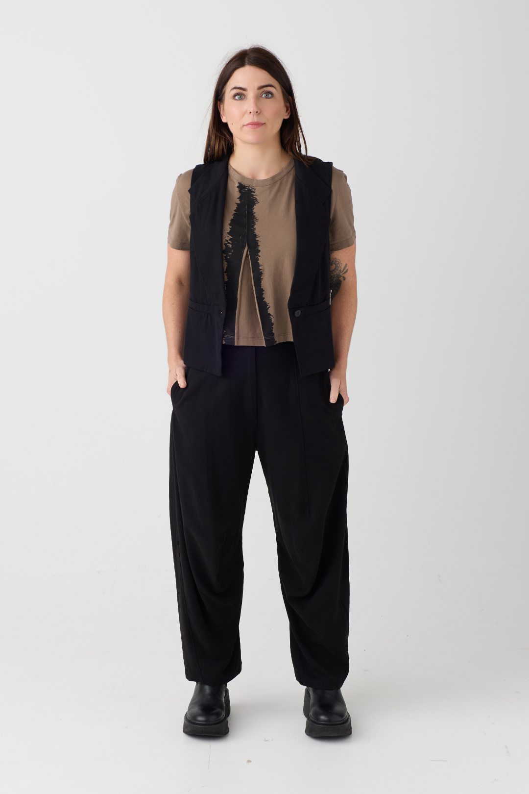 Lurdes Bergada Black Waistcoat 040