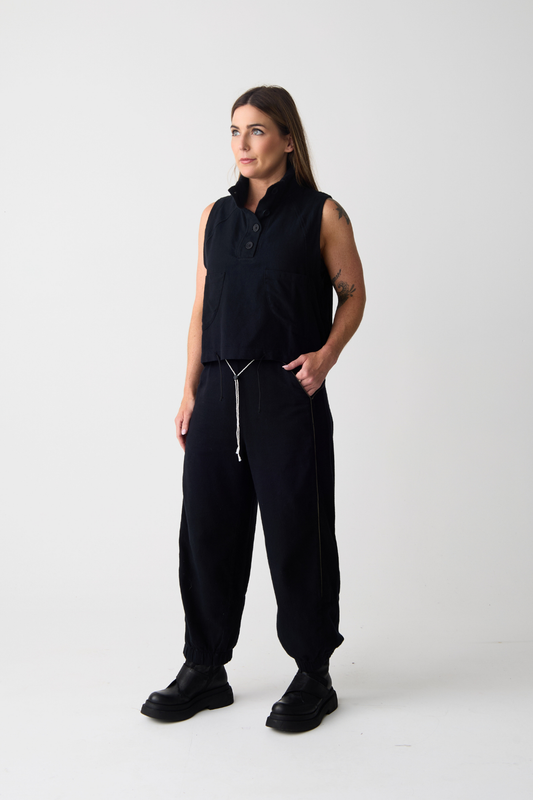 Lurdes Bergada Black Cropped Slipover Top