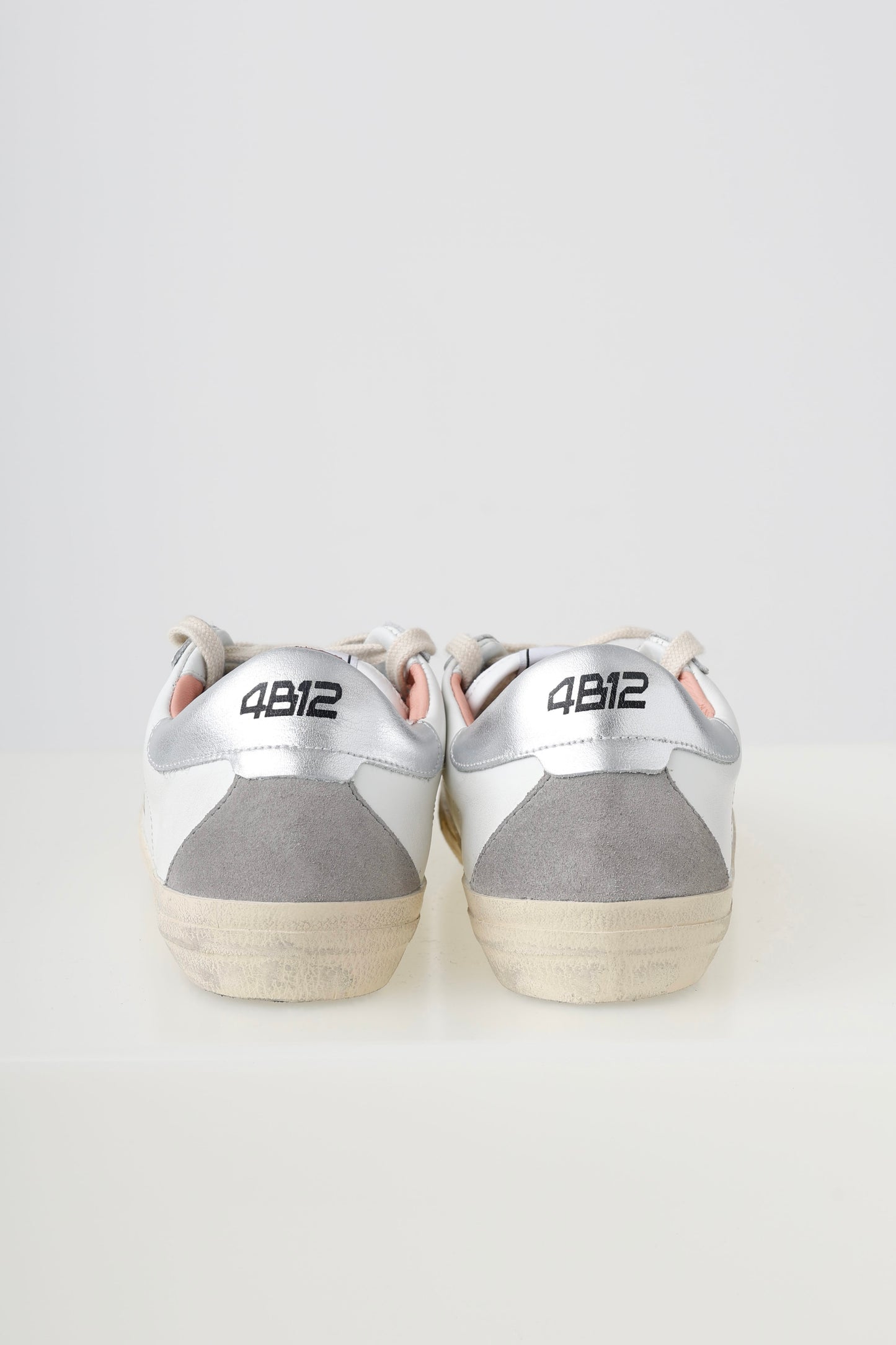 4B12 Suprime Silver/Zebra Trainers