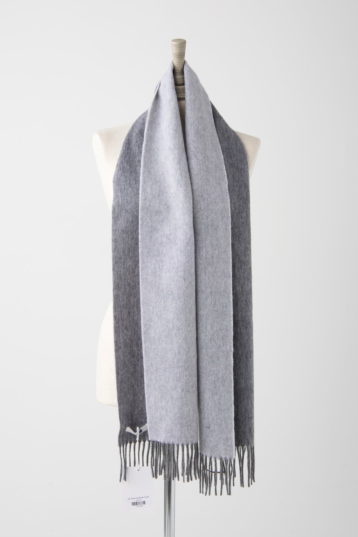 el2 Grey Contrast Scarf
