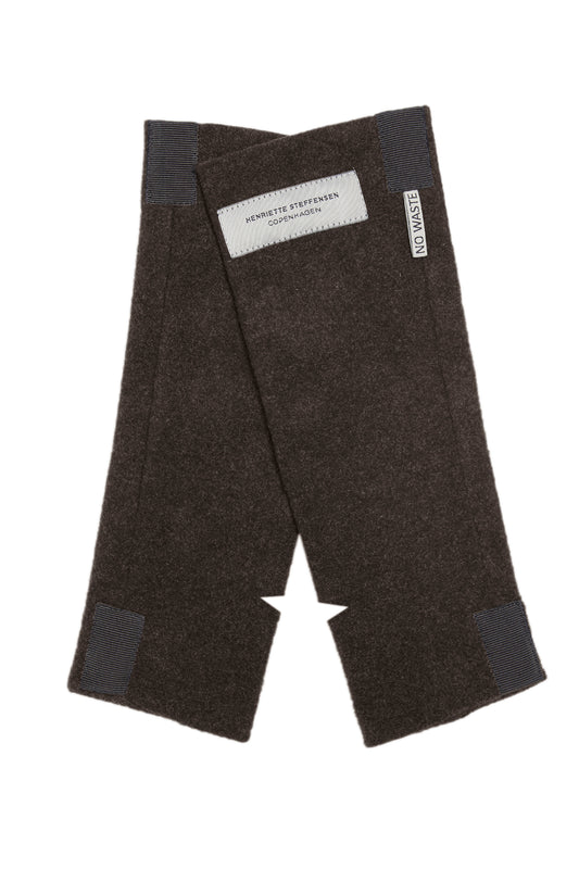 HS Chocolate Wrist Warmer 6022