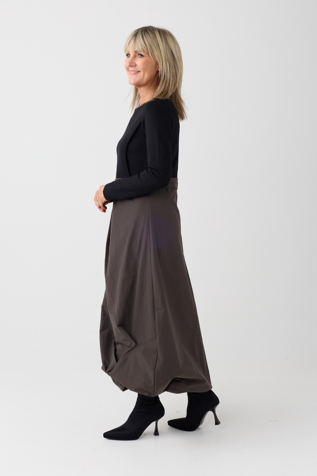 Ozai n Ku Black/Brown Pleat Dress 044