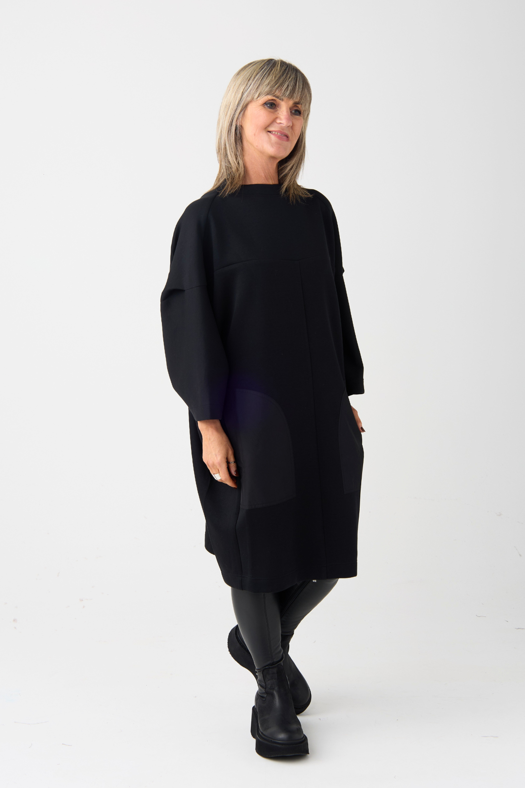el2 Black Batwing Sleeve Dress