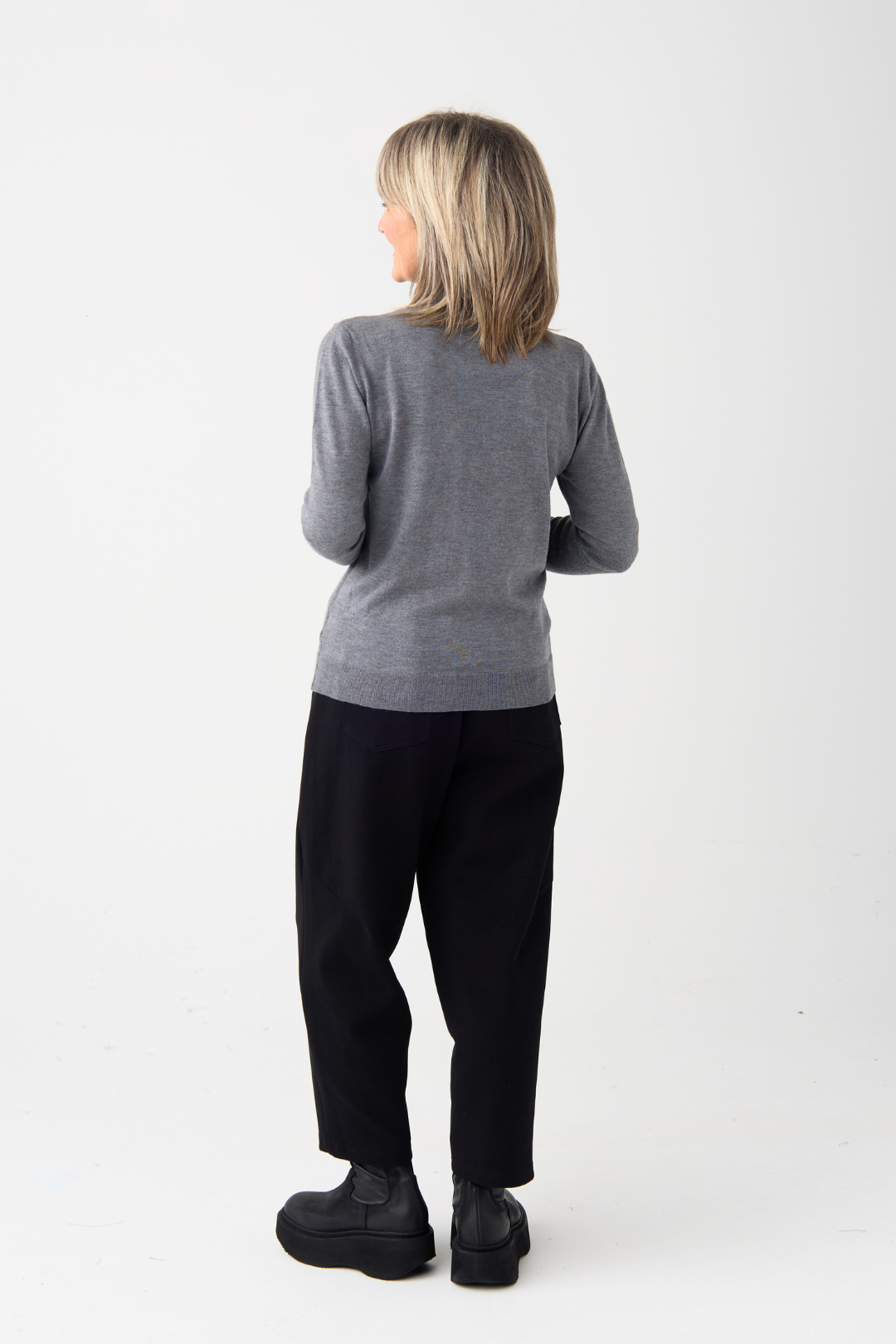 el2 Grey Contrast Panel LS Knit w/Pocket