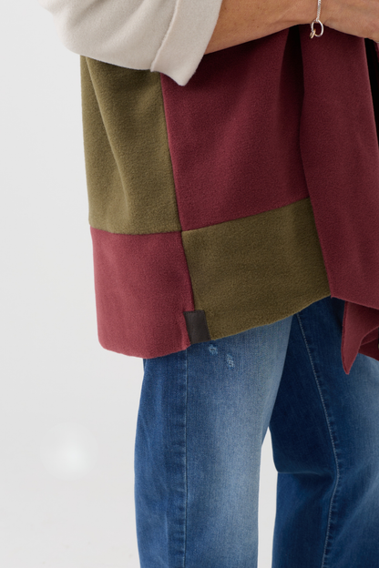 HS Bordeaux/Kit/Moss Jumper w/Scarf 1412