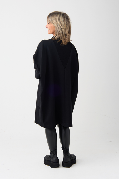el2 Black Batwing Sleeve Dress
