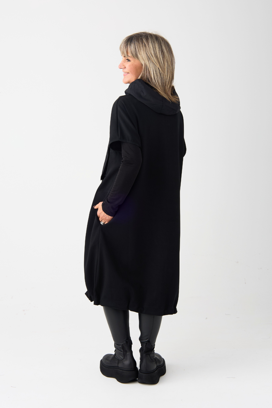 el2 Black Zip Front Hooded Dress