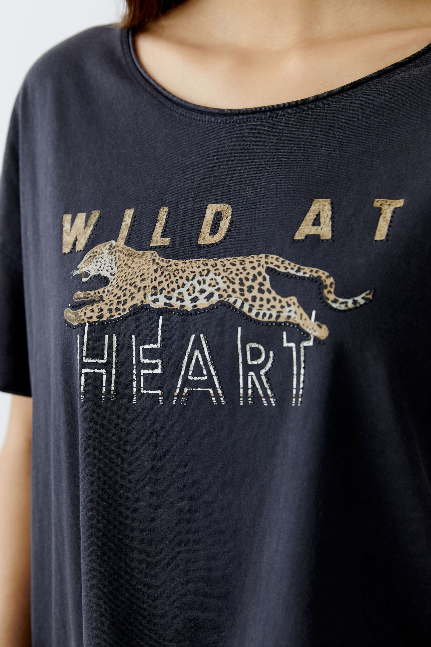 Oui Washed Out Black Wild at Heart T-Shirt