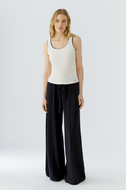 Oui Cream / Black Vest Top