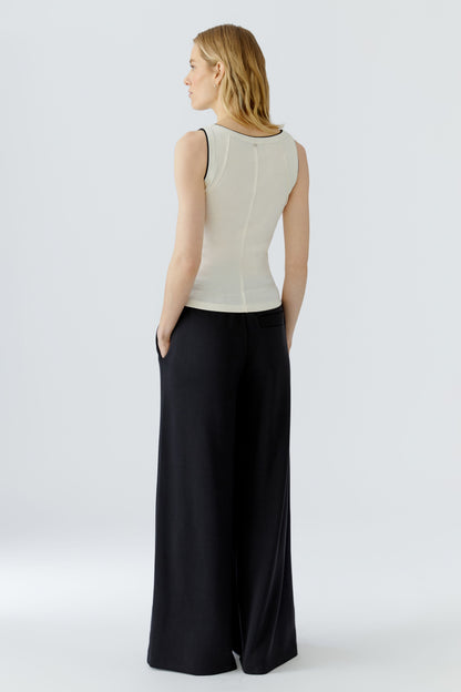 Oui Cream / Black Vest Top