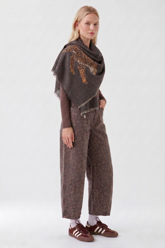 Oui Dark Brown/Camel Leopard Scarf