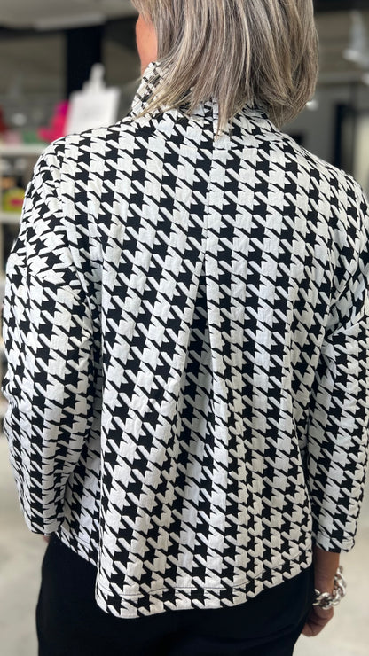 Oui Black & White Houndstooth Sweatshirt