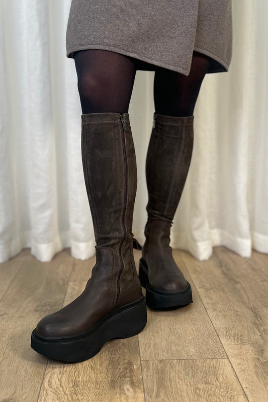 Lofina Brown Long Boots with Side-Zip