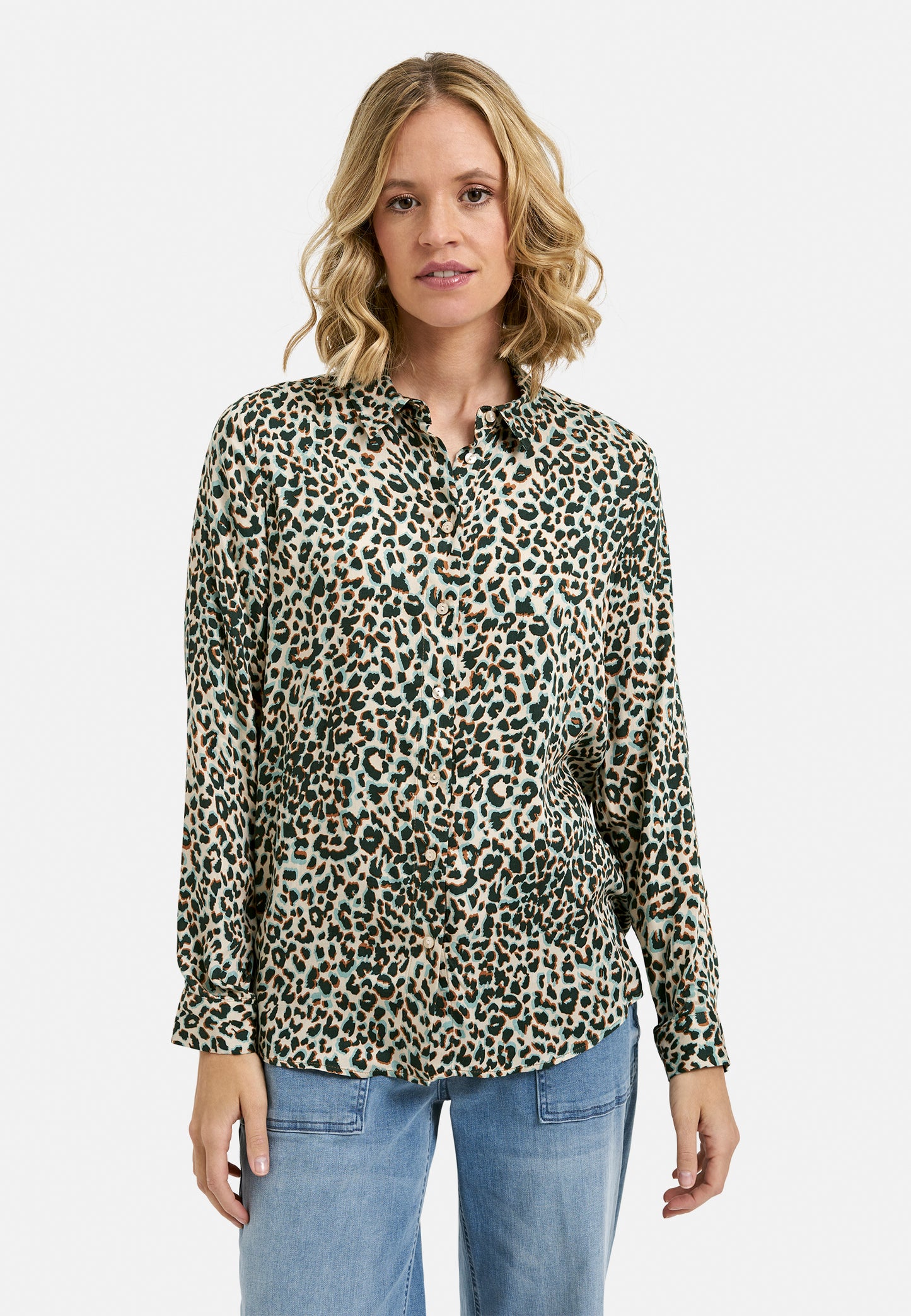 Milano Sage Animal Print Blouse /Collar & Placket