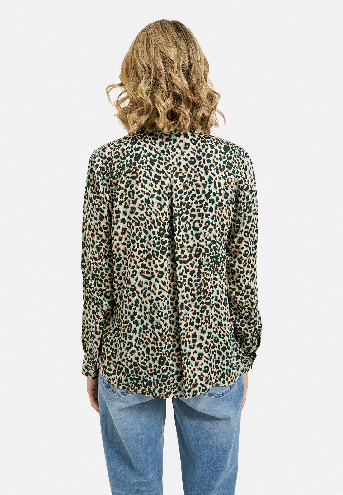 Milano Sage Animal Print Blouse /Collar & Placket