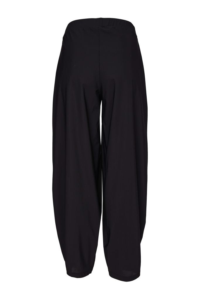 Naya Black Shaped Front Tuck Trouser