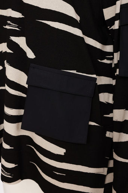 Naya Black/Sand Print Contrast Pocket Top