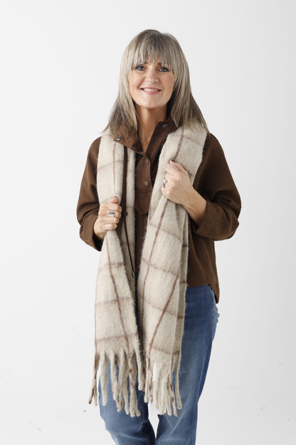 el2 Beige Check Chunky Scarf w/Fringe Edge