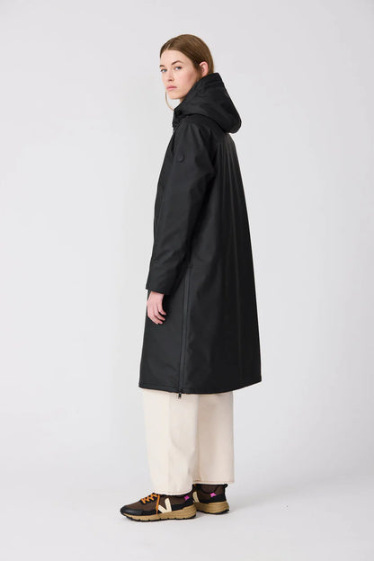 Tanta Tormenta Black Coat