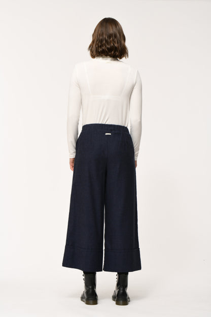 Humility SOPHIO Marine Cropped Trouser